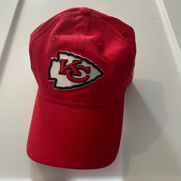 New Era Red Kansas City Chiefs Women’s Adjustable Hat - Picture 1 of 8